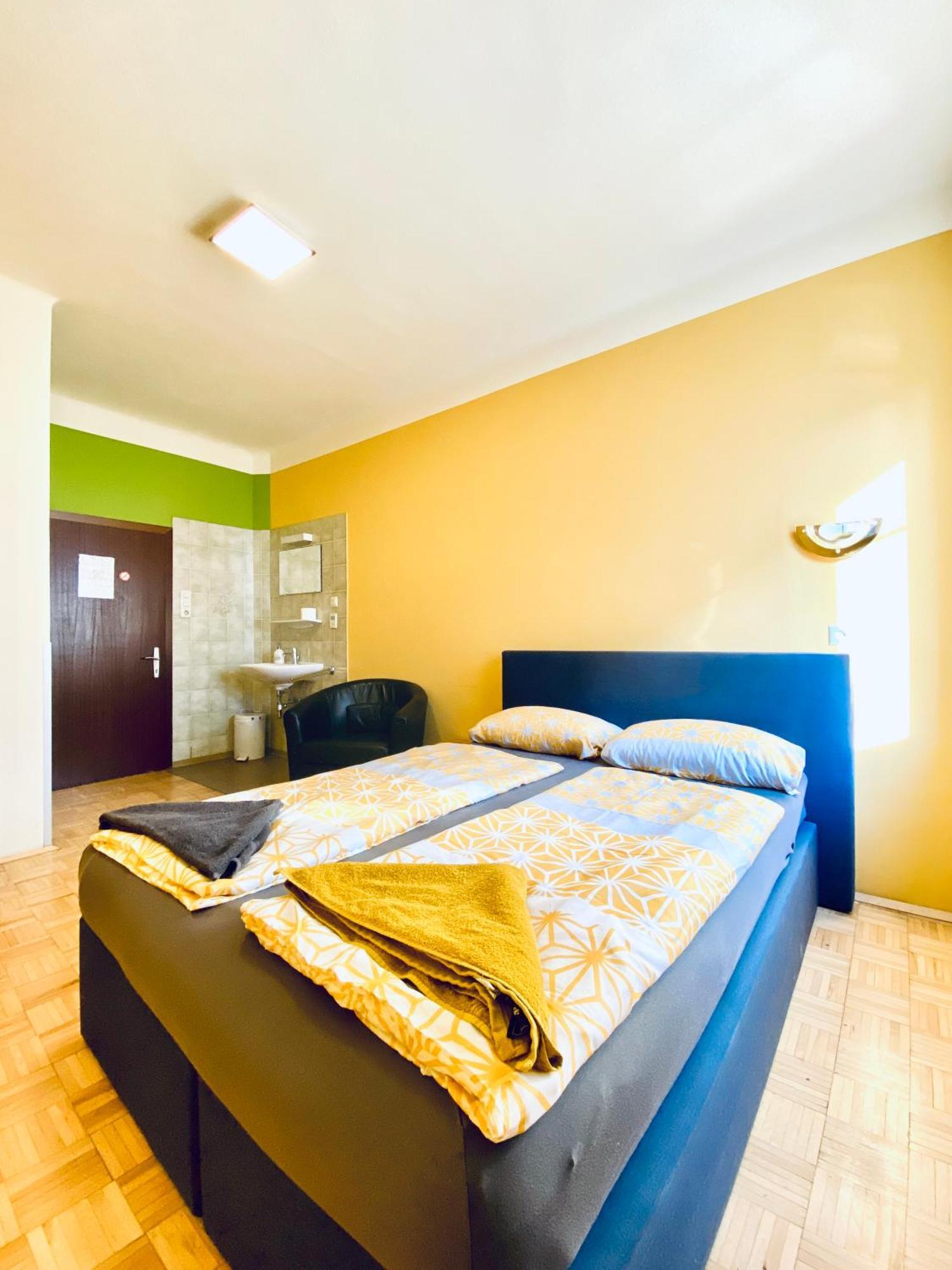 Affordable Central Rooms, 10-Min To Lugner City Wien Exterior foto