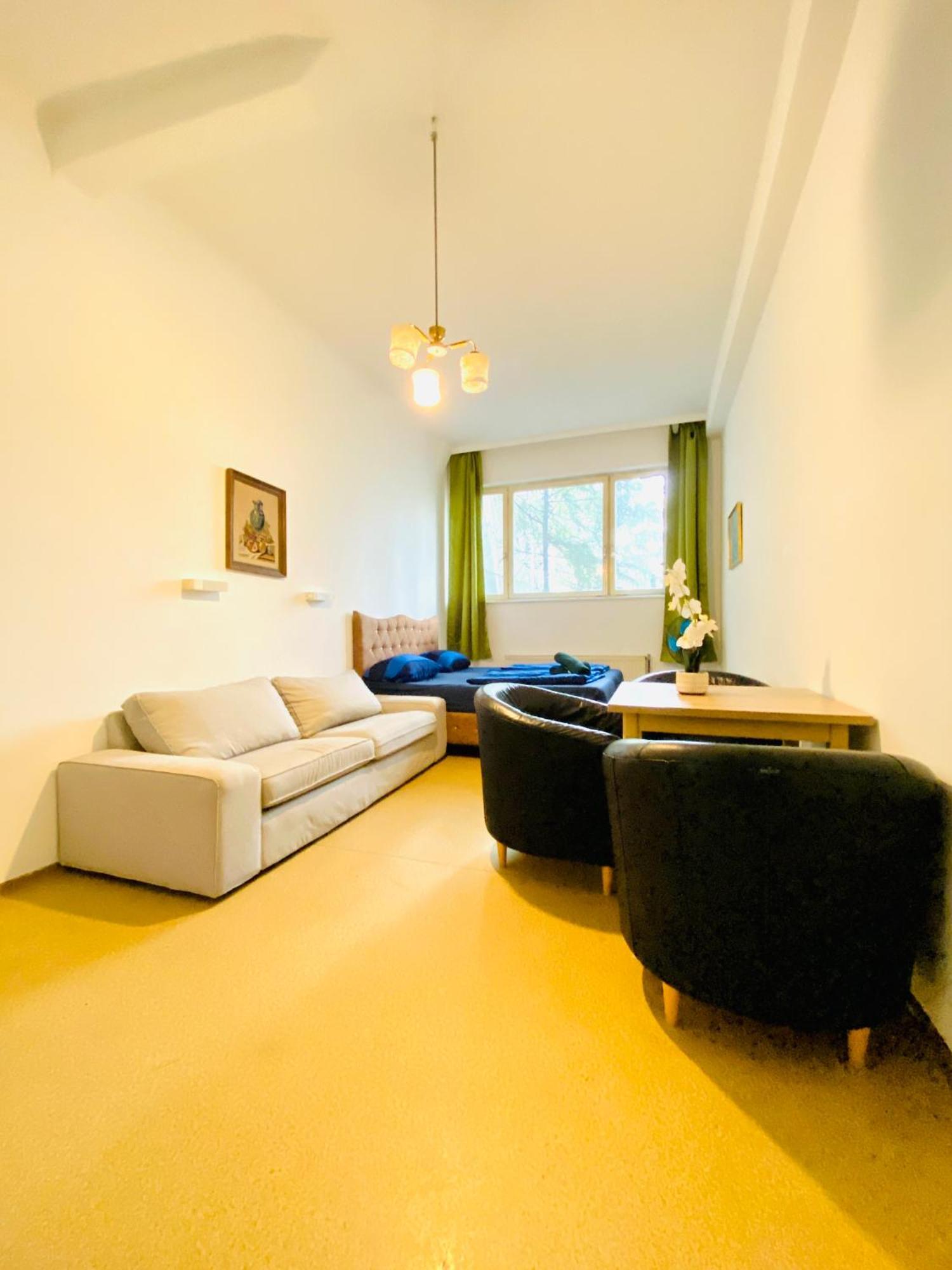 Affordable Central Rooms, 10-Min To Lugner City Wien Exterior foto