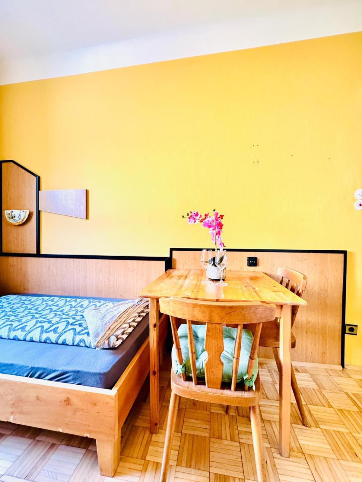 Affordable Central Rooms, 10-Min To Lugner City Wien Exterior foto