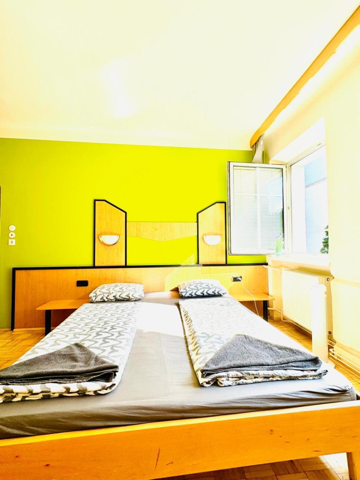 Affordable Central Rooms, 10-Min To Lugner City Wien Exterior foto