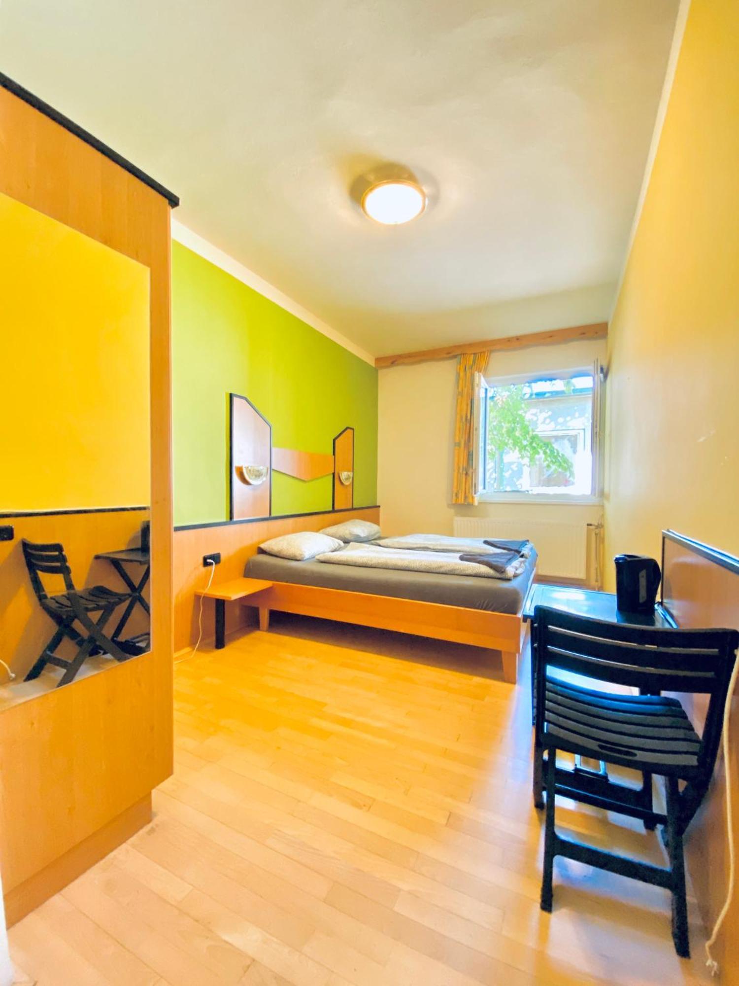 Affordable Central Rooms, 10-Min To Lugner City Wien Exterior foto